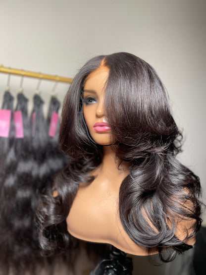 This Blow Out Unit is the perfect choice for an effortless hair experience. It includes a custom-sized wig cap and 3 bundles of raw hair, comes pre-styled and ready to wear. With an easy-to-apply design and simple maintenance, this Blow Out Unit guarantees a flawless look every time.